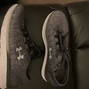 Brand new women’s under armour shoes